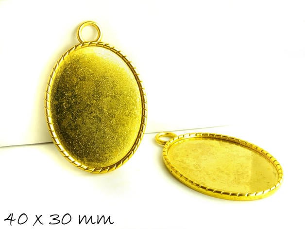 2 Stück Anhänger mit Cabochonfassung / Medaillon Ø 40 x 30 mm golden