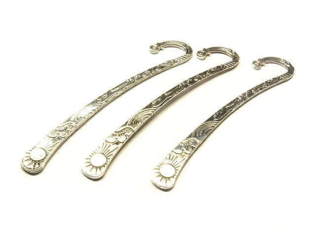 1 Stück Lesezeichen Rohling silber verziert 12,5 cm