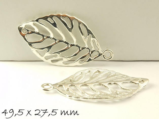 4 Stück Anhänger Blätter silber vintage 49,5 x 27,5 mm