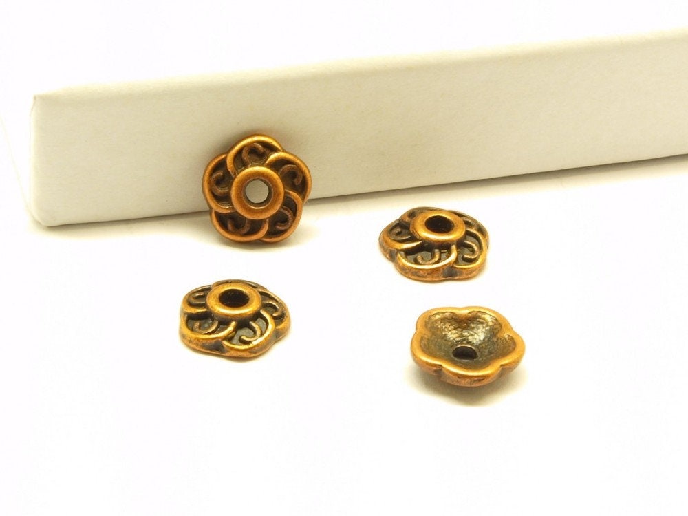 10 Stück Perlenkappen massiv keltisch kupfer Ø 9 mm