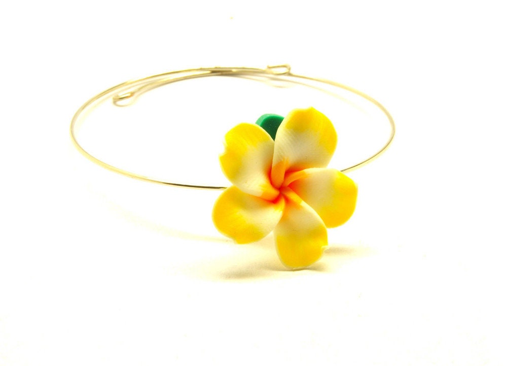 Armreif Frangipani Blüte Blume weiß gelb Armband