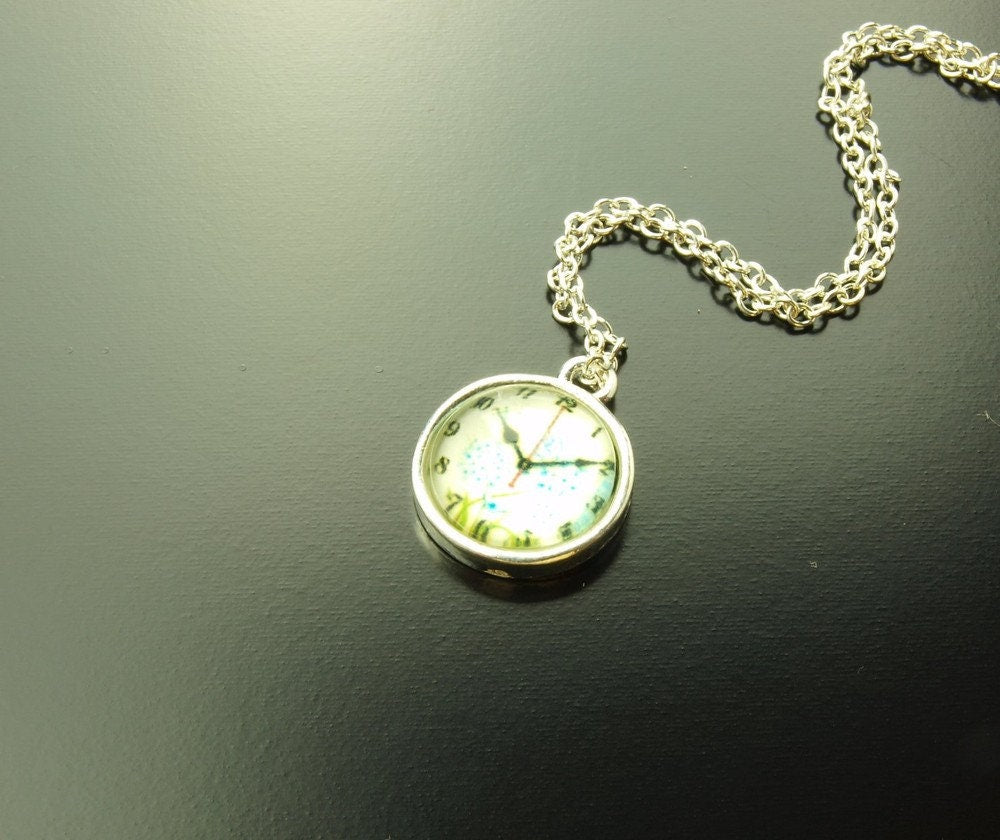 Kette Cabochon Glas Uhr silbern klein