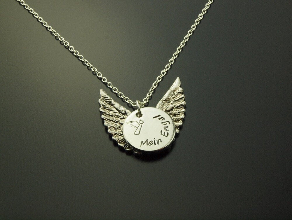 Kette Anhänger Name Datum Initialen Flügel Engel