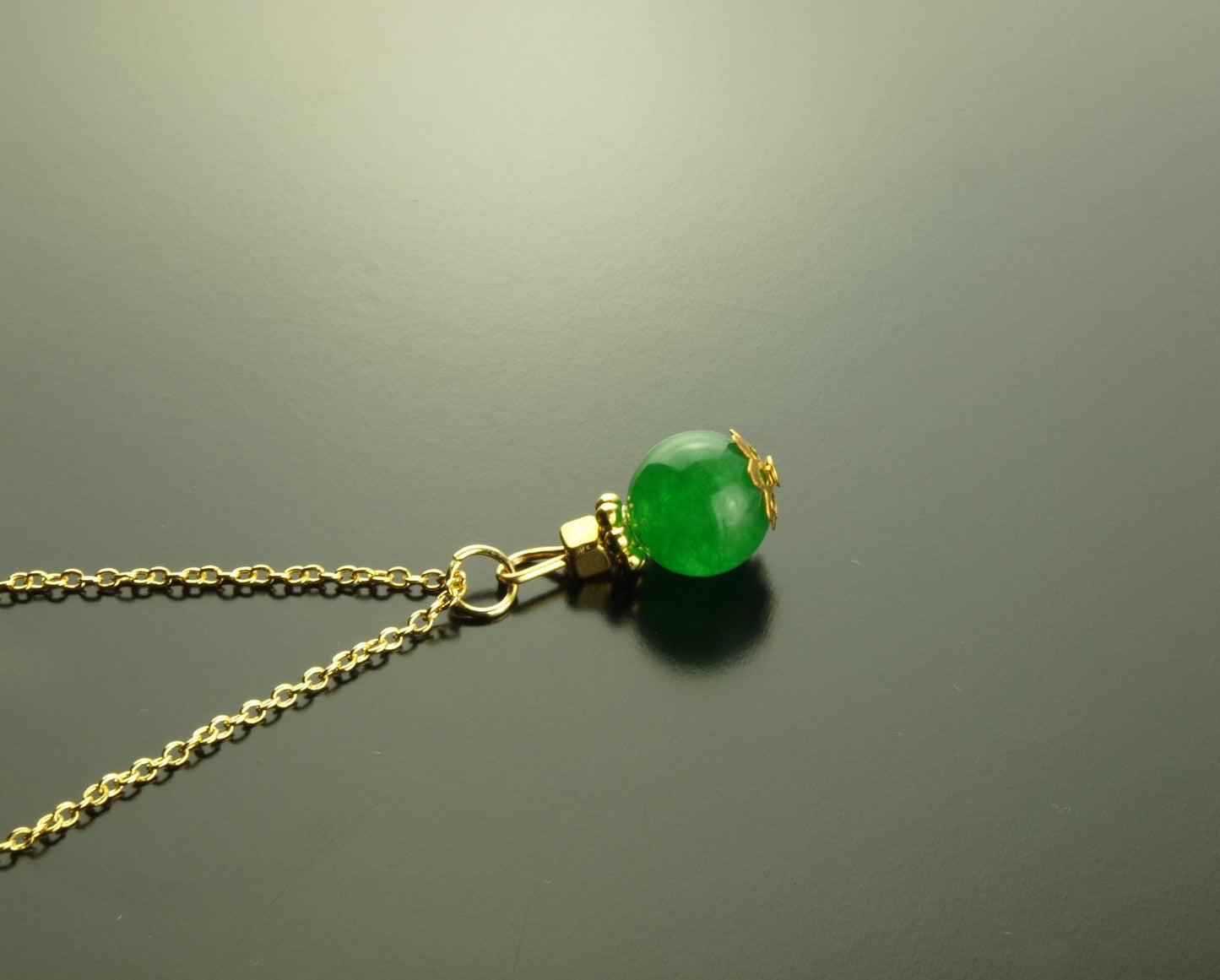 Kette Jade Edelstein Perle golden grün