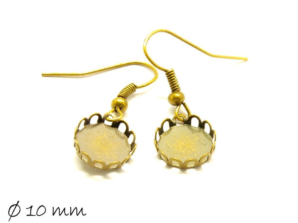 4 Stück Ohrringrohlige m. Cabochon Fassung 10 mm bronze