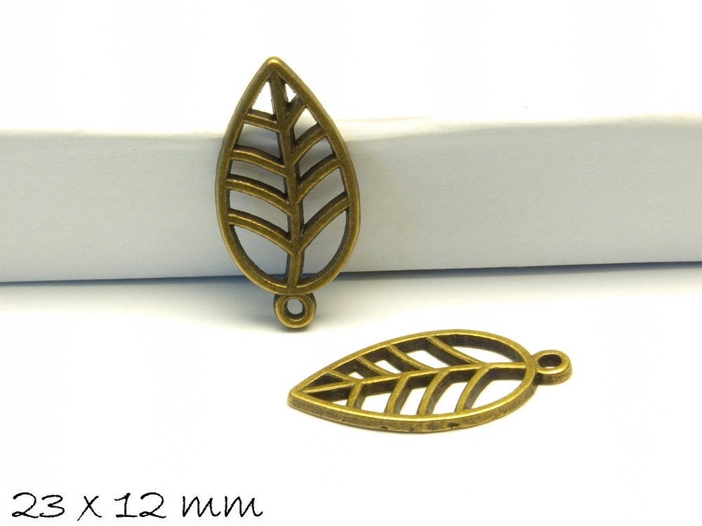 10 Stück Anhänger Blätter bronze 23 x 12 mm