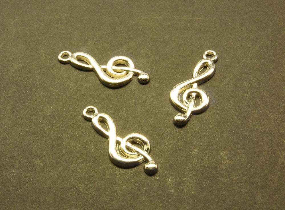 6 Stück Anhänger Notenschlüssel silber, 25 x 10 mm