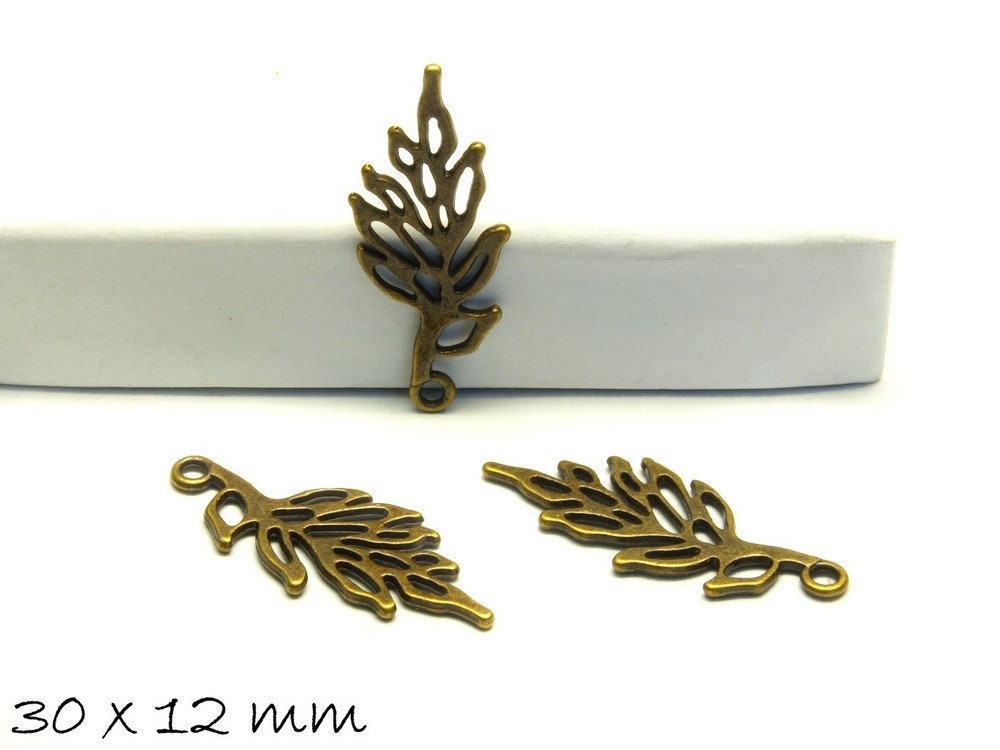 6 Stück Anhänger Blätter bronze 30 x 12 mm