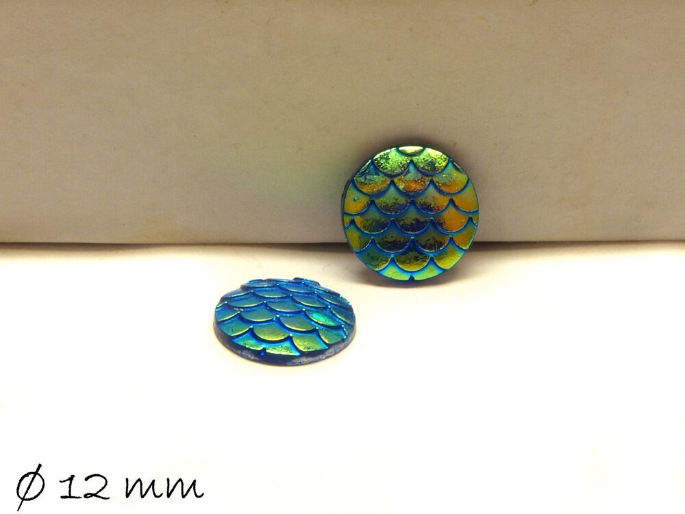 6 Stück runde Resin Cabochons Fischhaut 12 mm, blau