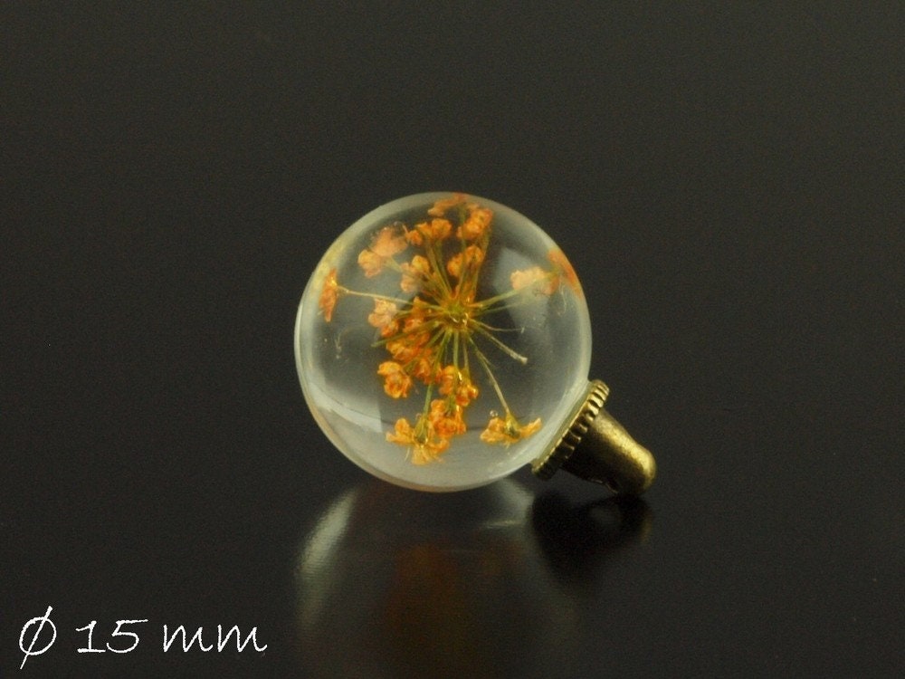 1 Stück Anhänger Glaskugel mit echten Blüten Ø 15 mm, orange