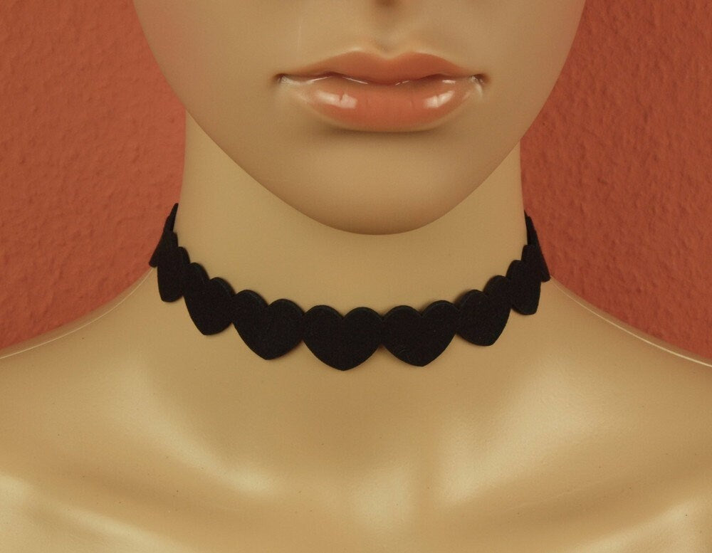 Choker Halskette Samt Herzen Gothic schwarz