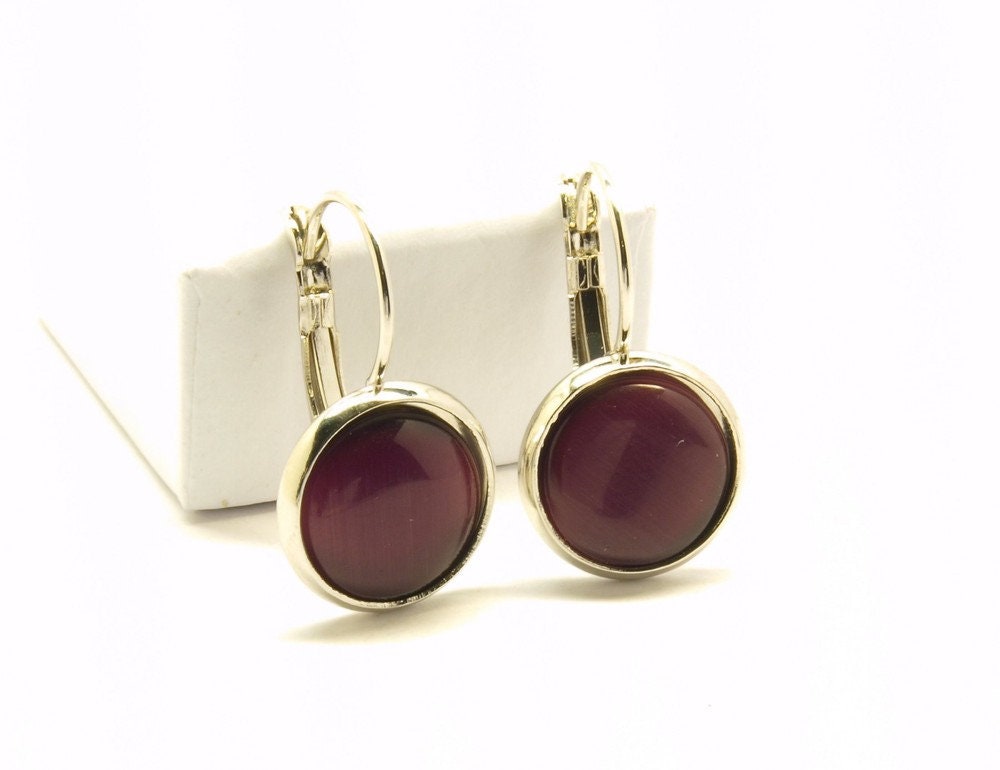 Ohrring Cateye Cabochon Glas Katzenauge lila