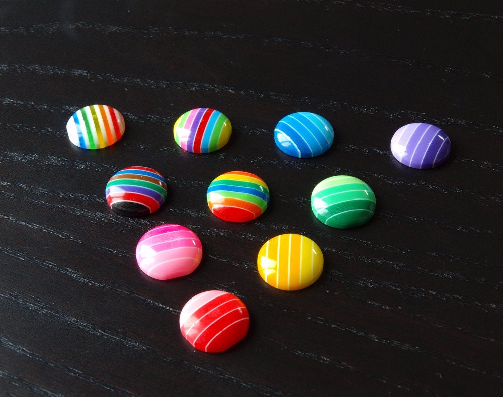 Ohrstecker Cabochon gelb weiß gestreift Harz Resin