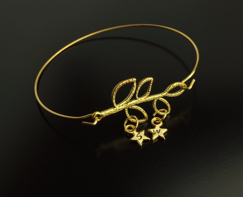 Familienarmband Armreif Buchstabe gold Zweig Stern