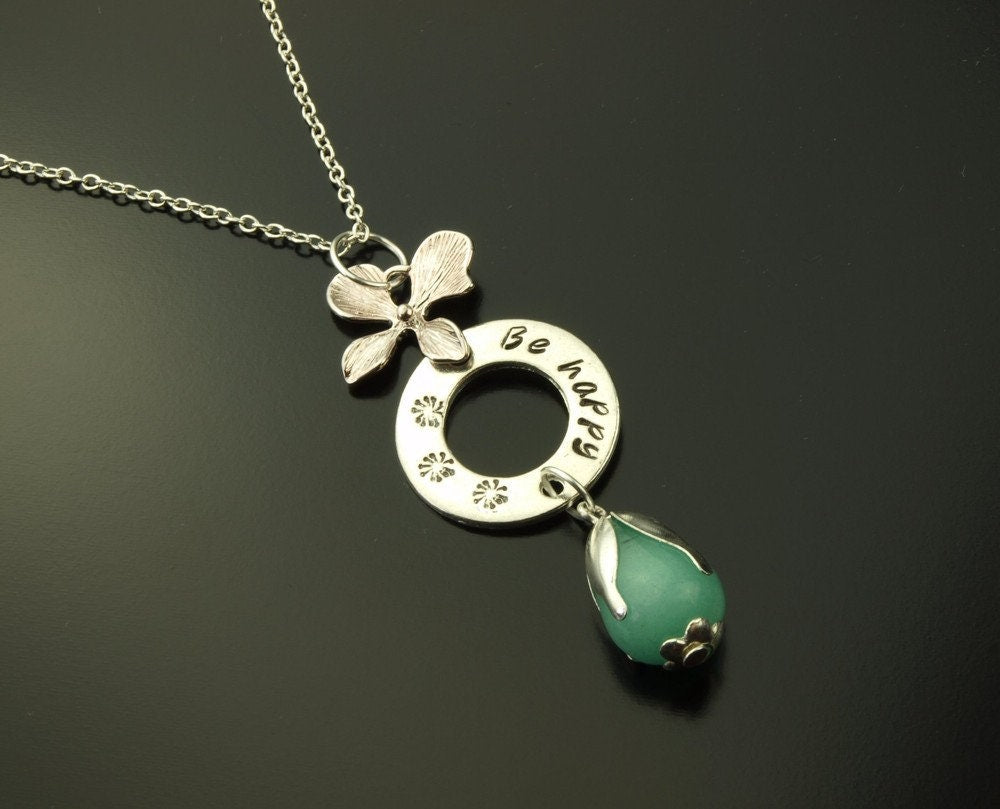 Kette Anhänger Text Name Datum Jade Edelstein blau