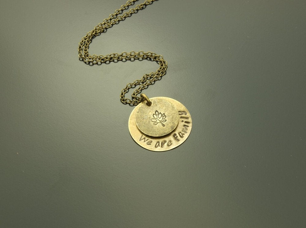 Kette Anhänger Wunsch Text Gravur bronze Baum