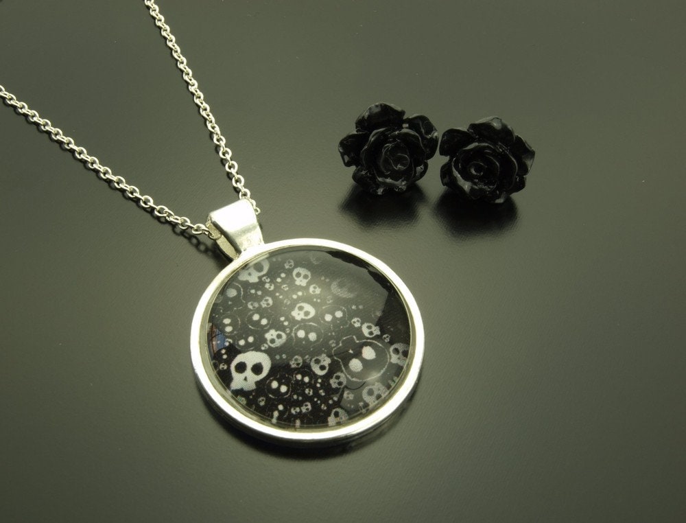 Schmuck Set Kette Ohrringe Cabochon Glas schwarz