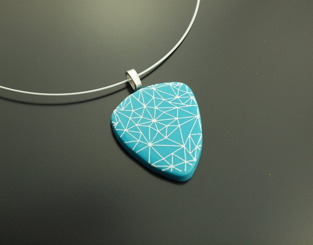 Halsreif Anhänger Polymer Clay blau weiß silber