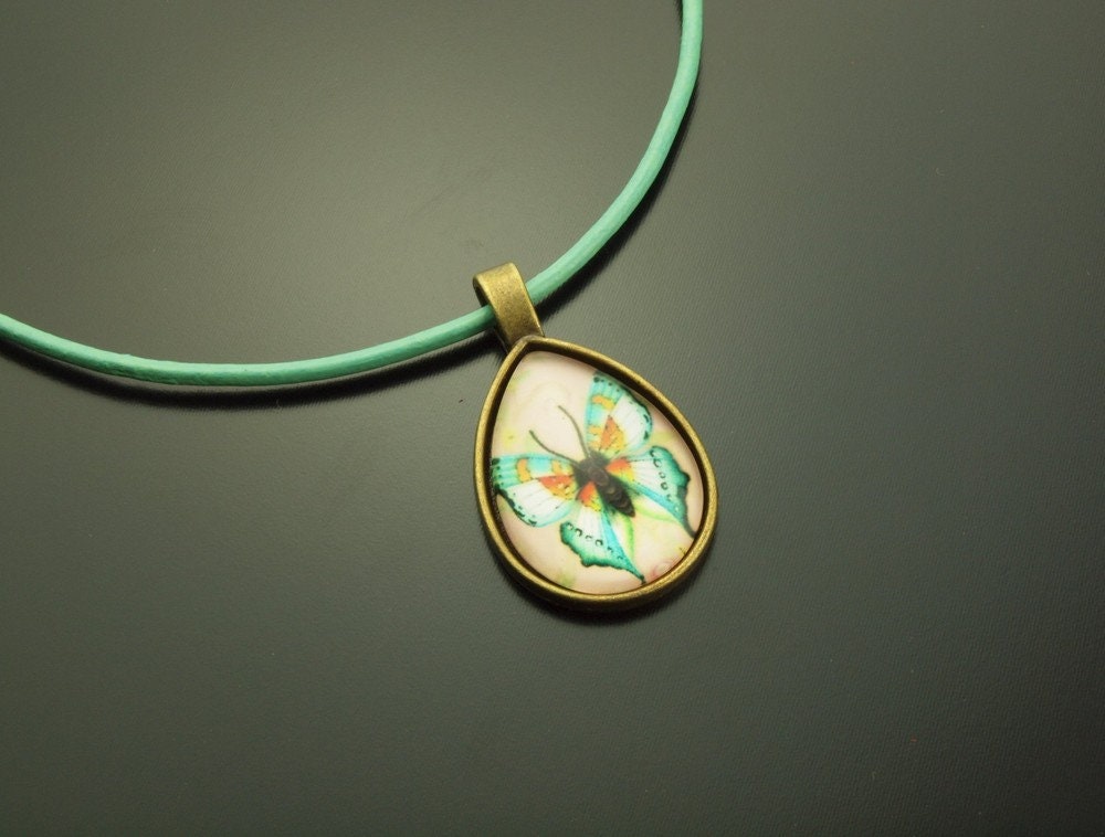 Kette bronze vintage Tropfen Schmetterling türkis