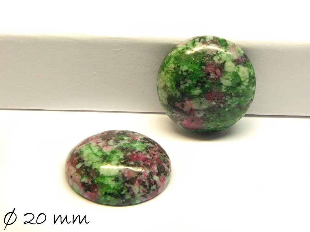 2 Stück Cabochons, Rubin-Zoisit, Ø 20 mm