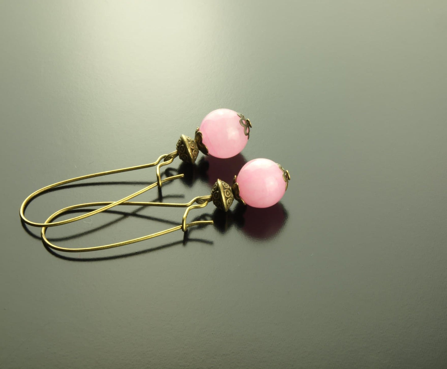 Ohrringe Jade Edelstein Perlen rosa vintage bronze