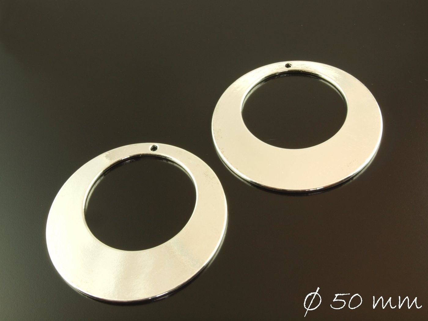 4 Stück Stempel Plättchen Donut in silber, Ø 50 mm