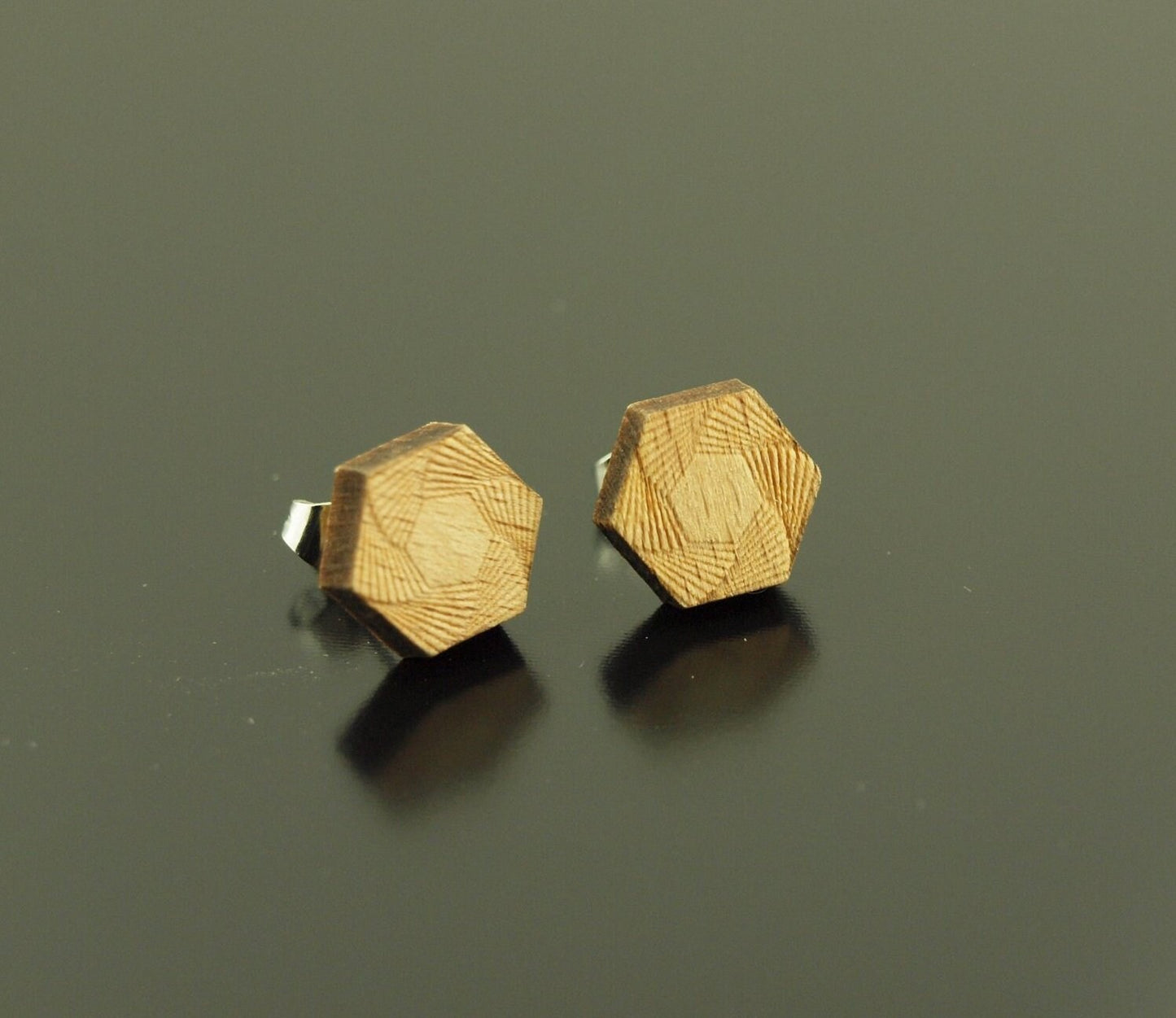 Ohrstecker Sechseck Hexagon Muster Holz Ohrringe