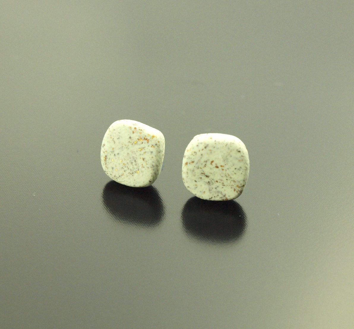 Ohrstecker Glitzer Blattgold Dreieck hellgrün gold Polymer Clay Fimo Ohrringe Stecker
