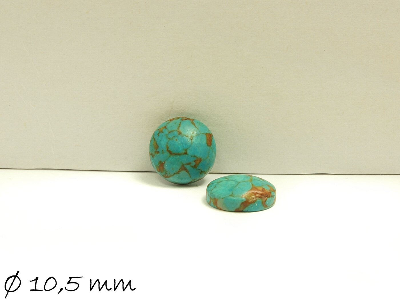 2 Stück Cabochons, Howlith (Türkisimitat), 10,5 mm, türkis, braun