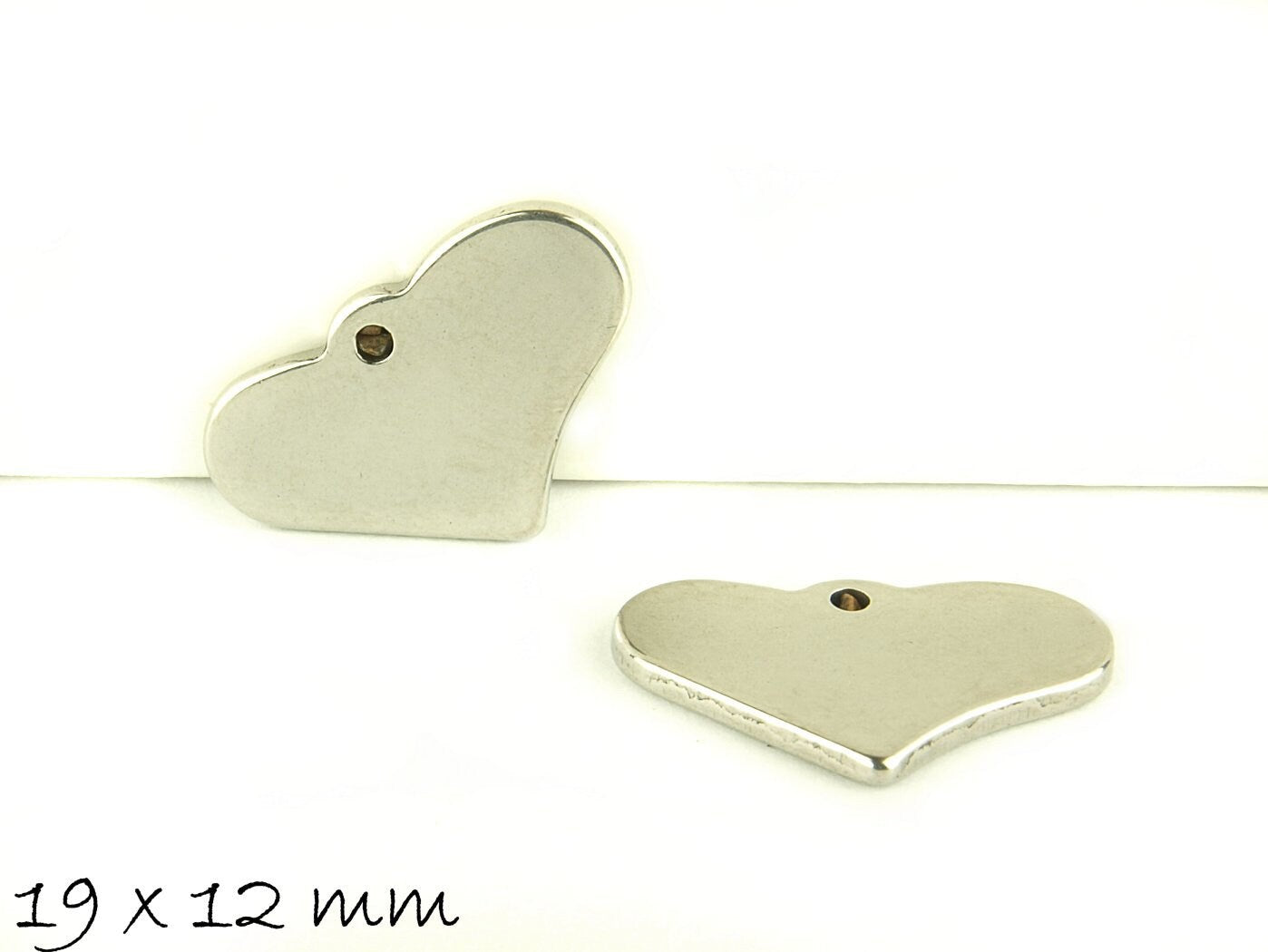 6 Stück Anhänger Stempel Plättchen Herz Edelstahl, silber, 19 x 12 mm