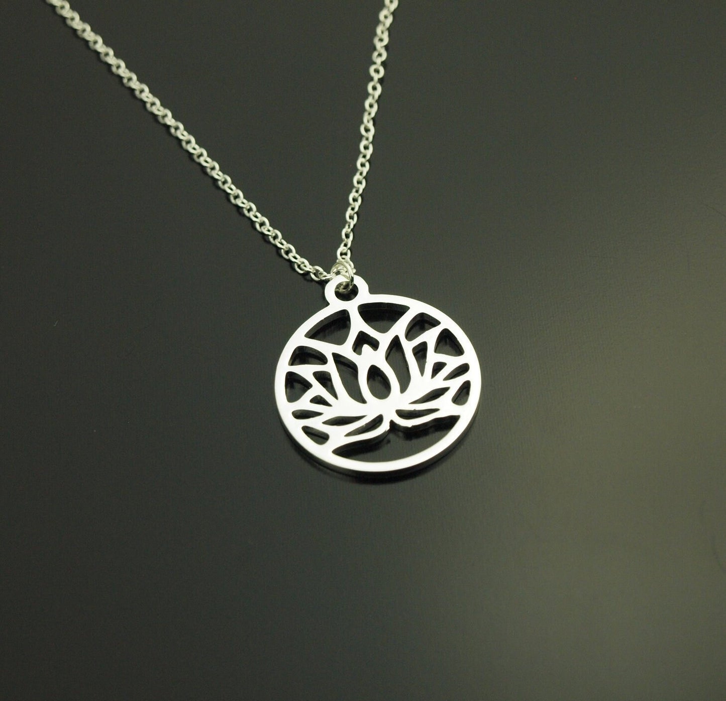 Kette Lotusblüte Blatt Anhänger Kreis rund silbern Blüte Blume