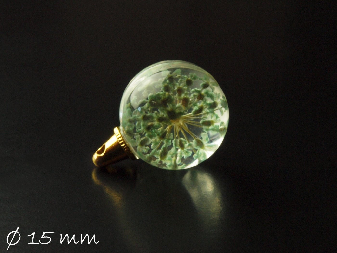 1 Stück Anhänger Glaskugel mit echten Blüten Ø 15 mm, hellblau