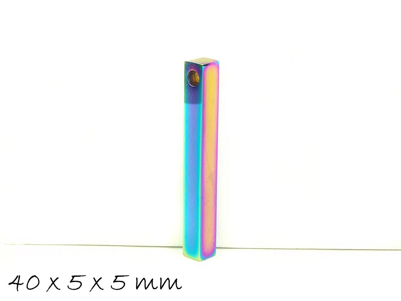 1 Stück Anhänger Barren Barrel aus Edelstahl zum Stempeln, 40 x 5 x 5 mm, bunt, Regenbogen