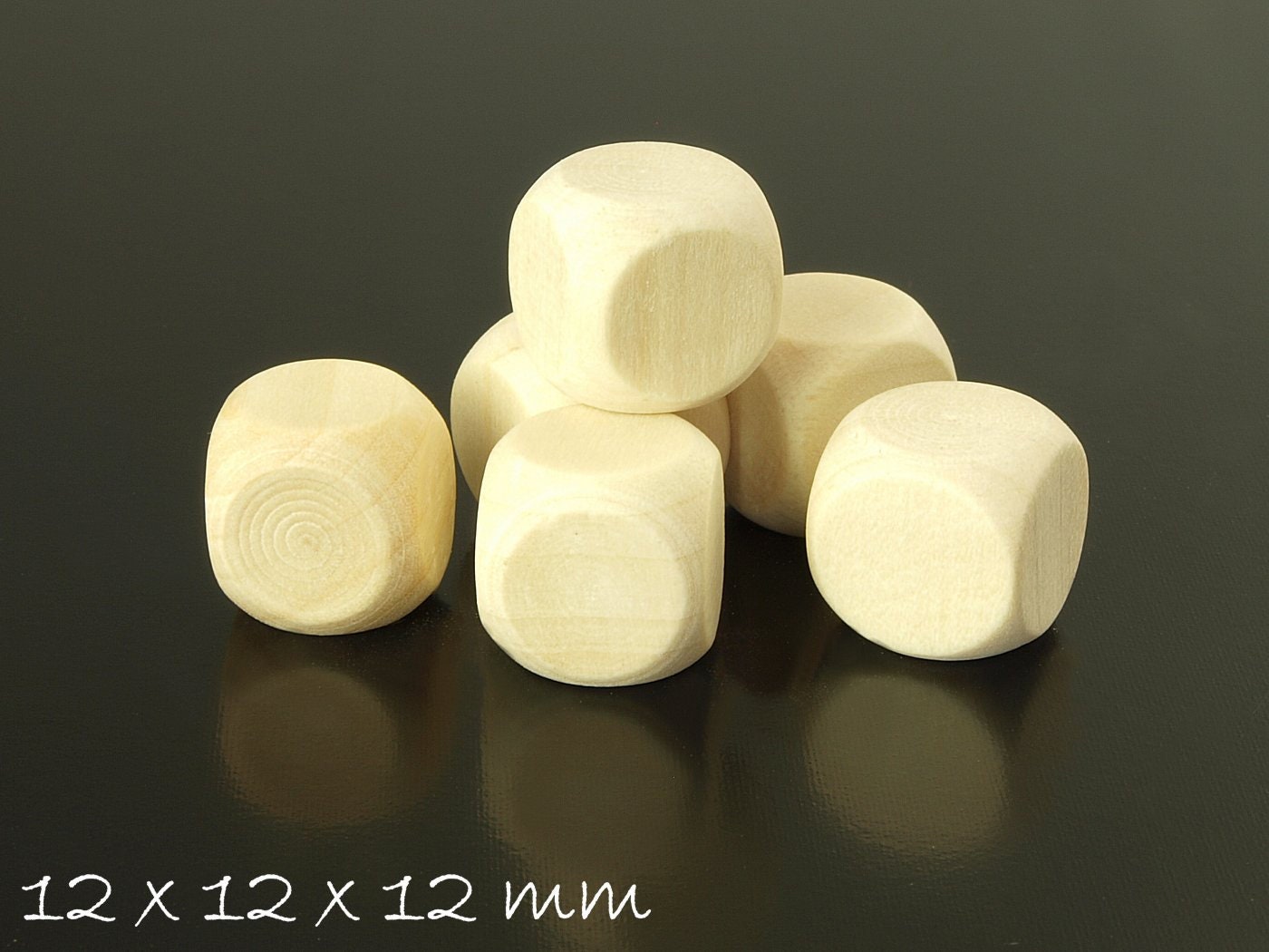 10 Stück Würfel aus Holz, naturbelassen und ohne Bohrung, 12 x 12 x 12 mm