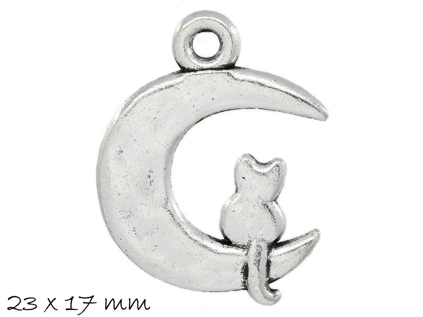 2 Stück Anhänger Katze in Mondsichel in altsilber, 23 x 17 mm