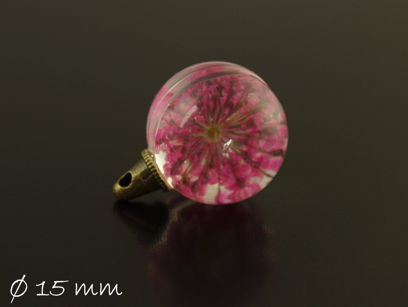 1 Stück Anhänger Glaskugel mit echten Blüten Ø 15 mm, pink