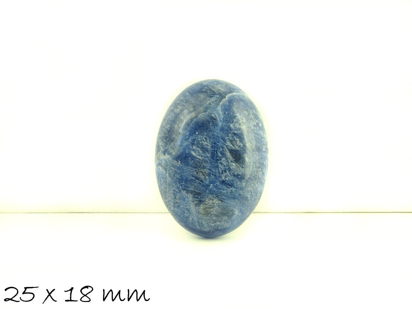 1 Stück ovaler Cabochon, Midnight Blue Sodalith, 25 x 18 mm