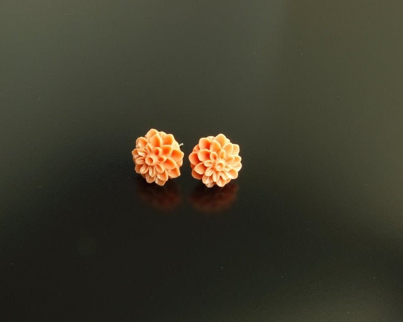 Ohrstecker Chrysantheme Blume Blüte Farbe nach Wahl türkis blau beige rosa pfirsich orange Ohrringe Juvelato