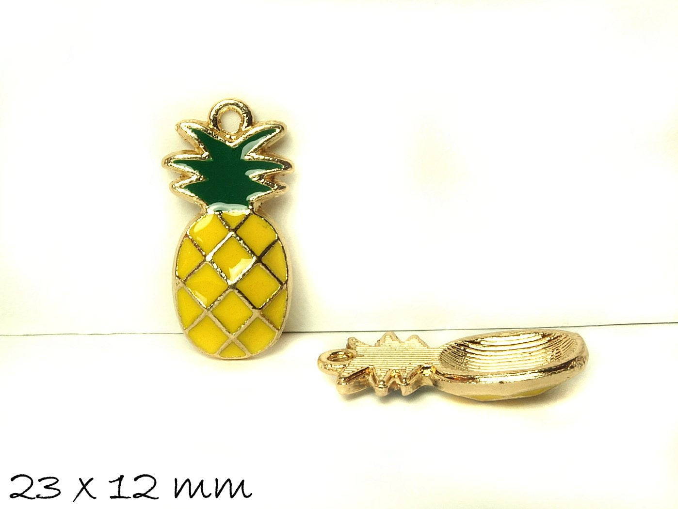 2 Stück Anhänger Ananas, Emaille, gelb 23 x 12 mm