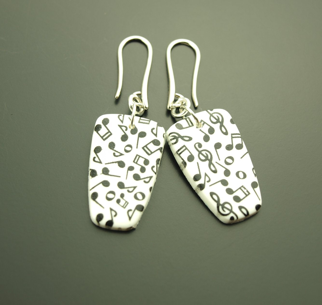 Ohrhänger nach Wahl retro Muster weiß schwarz gelb gold Polymer Clay Fimo Ohrringe Creole