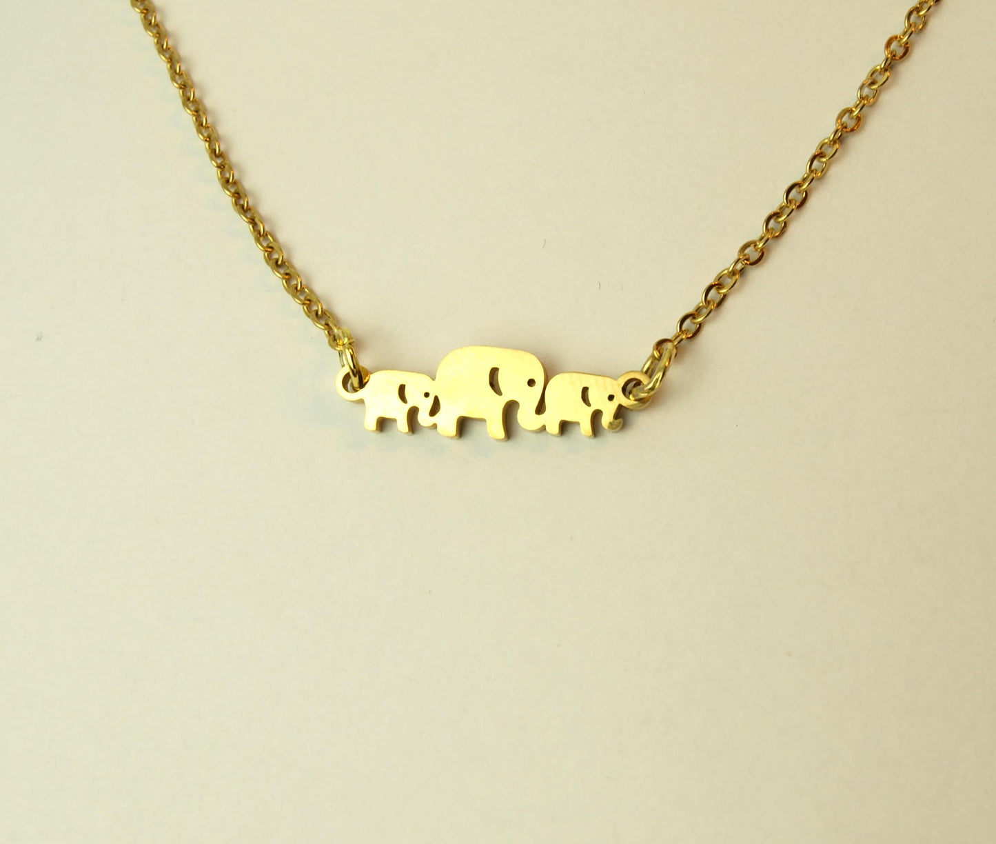Kette Elefanten Familie Mutter Kinder Edelstahl Anhänger Farbe nach Wahl silbern golden