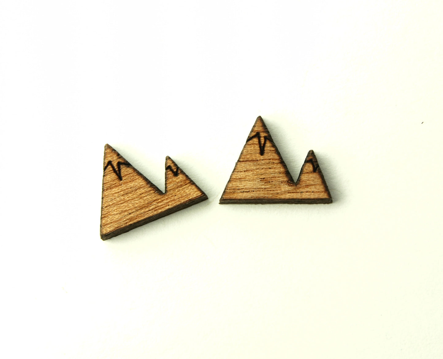 Ohrstecker nach Wahl Dreieck Berge Landschaft Schnee Holz Ohrringe Stecker