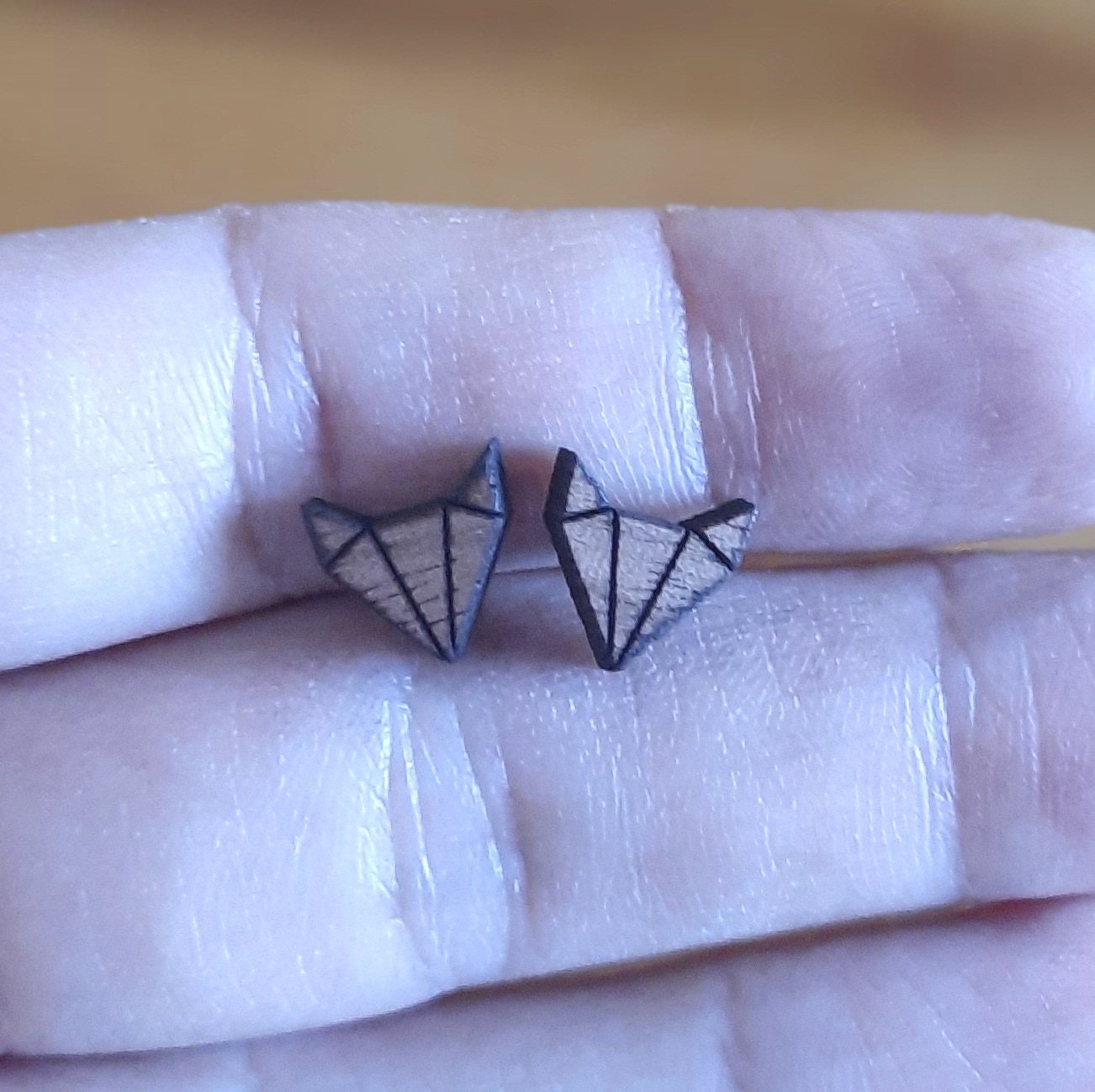 Ohrstecker nach Wahl Tiere Igel Katze Hase Bär Fuchs Holz Ohrringe Origami geometrisch