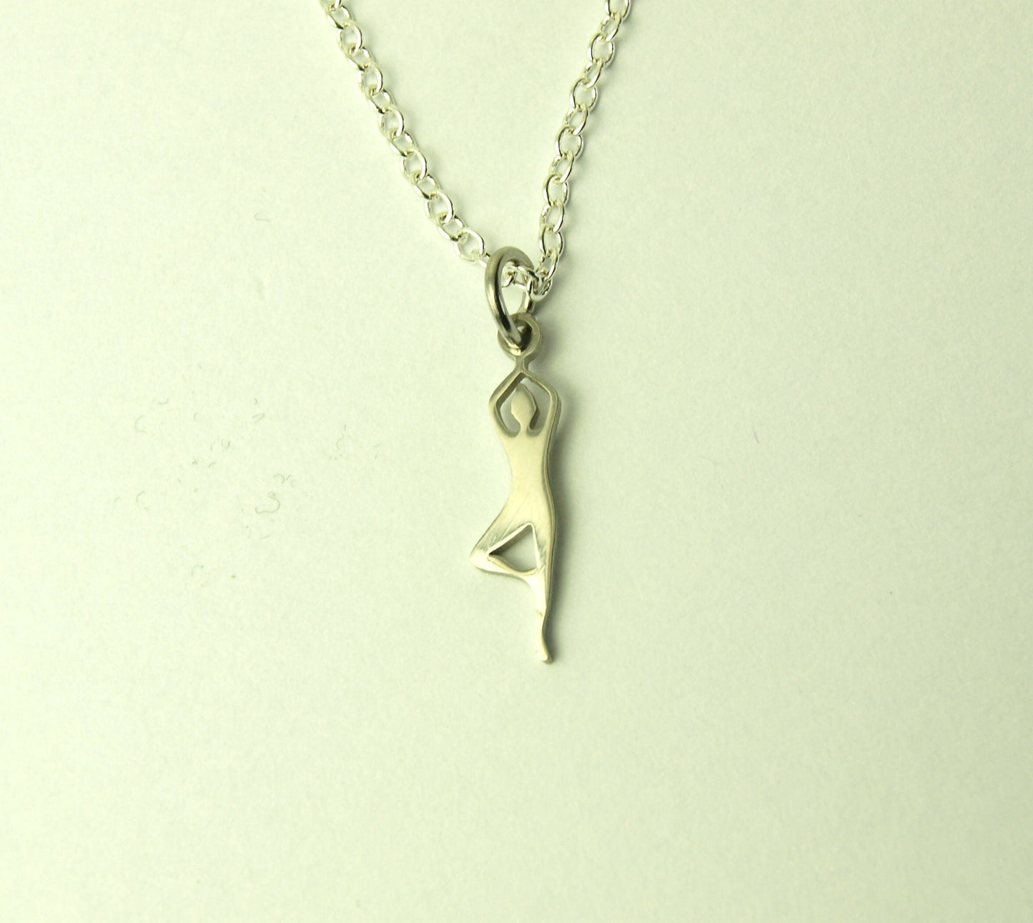 Kette Yoga Figur Turnen Sport Tanzen Anhänger Edelstahl Farbe nach Wahl silbern golden