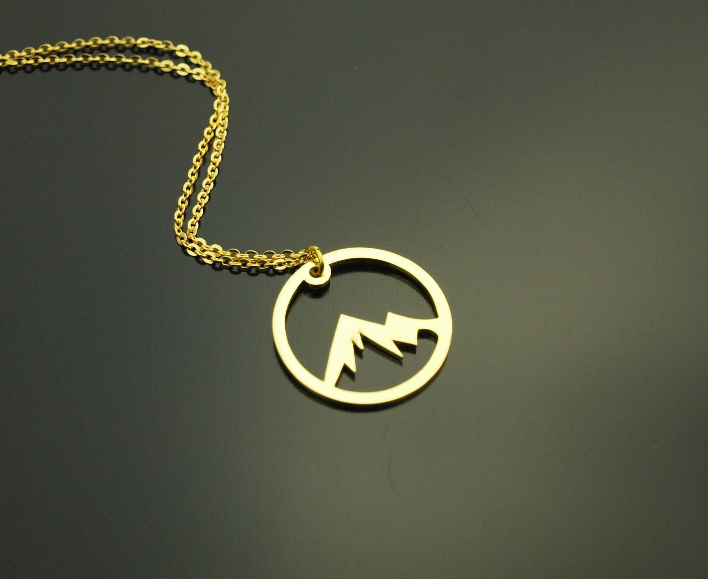 Kette Berge Schnee Landschaft Kreis rund Anhänger golden geometrisch