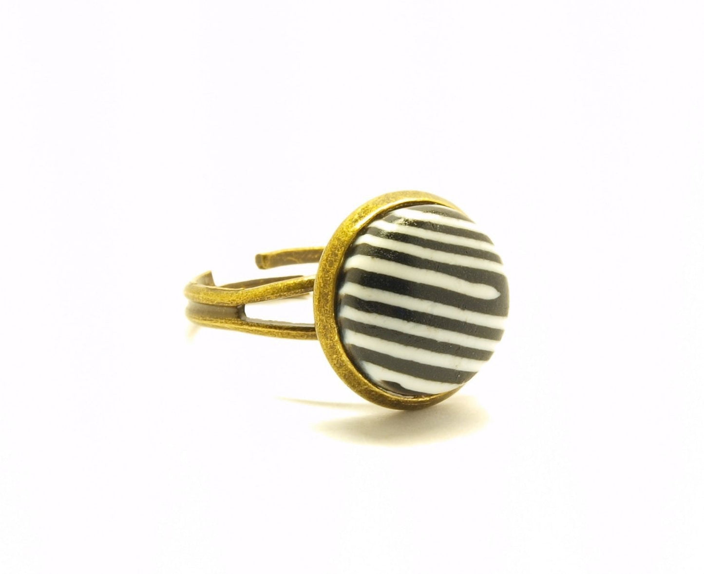 Ring Fimo Clay Cabochon Herz Dreieck Kreis schwarz weiß Muster nach Wahl Streifen Kreise retro