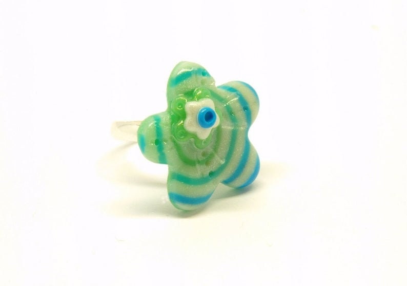 Ring nach Wahl Fimo Polymer Clay Cabochon Blume Blüte Herz blau weiß grün