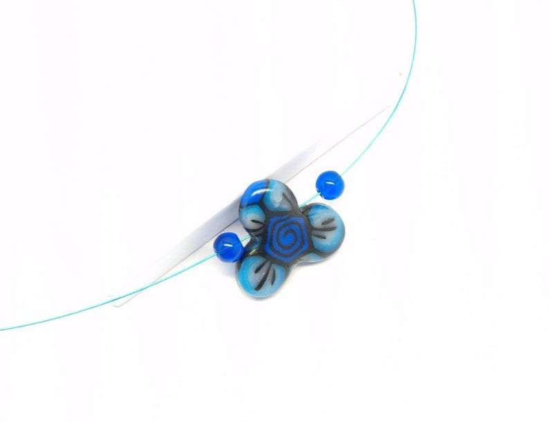 Kette Schmuckdraht Perle blau gelb weiß Fimo Polymer Clay Anhänger nach Wahl