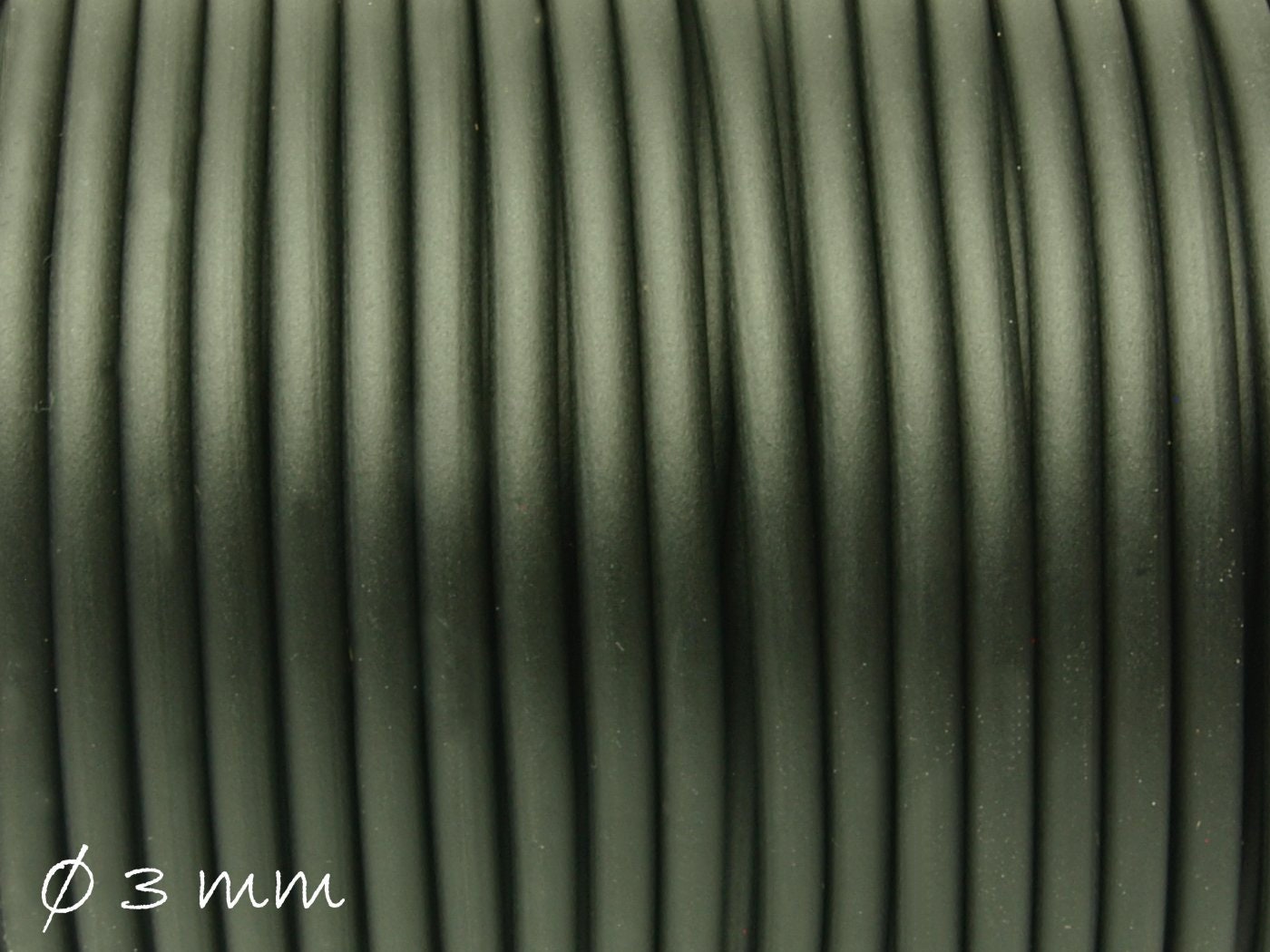 0,56 EUR/m - 5 m PVC-Band, schwarz, 3 mm, hohl