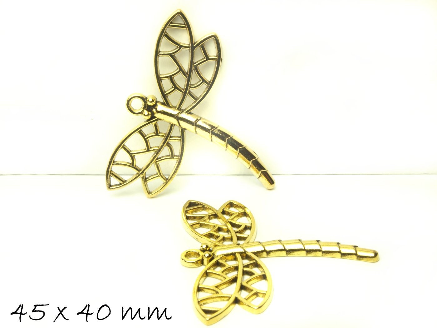 4 Stück Anhänger Libelle vintage in gold, 45 x 40 mm